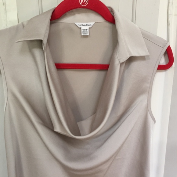 Calvin Klein Tan V-Neck Sweater - Picture 3 of 14